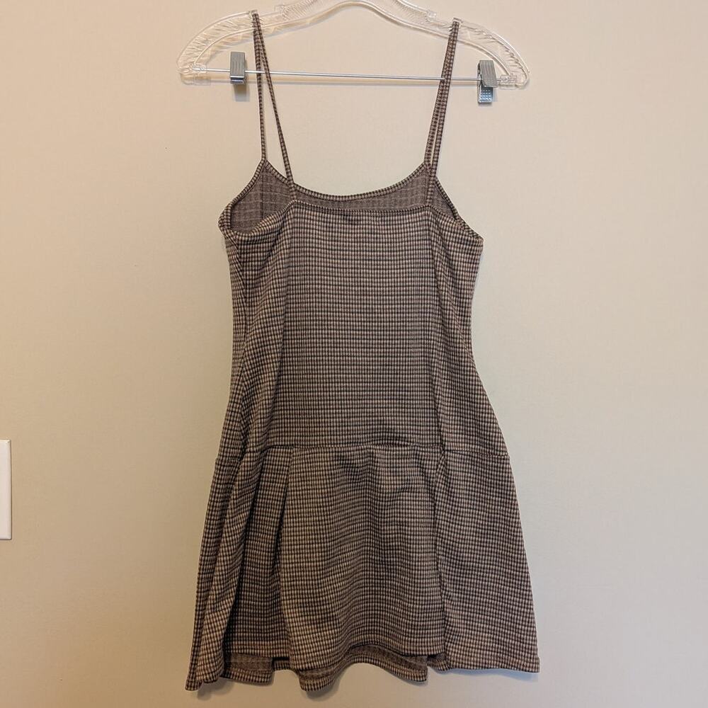Frankee & Skylarr 90s Brown/Black Gingham Flare Dress With Spaghetti Straps - Picture 4 of 7